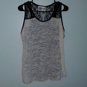 Southern style sleeveless top